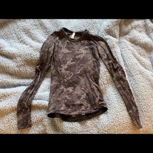 Lululemon long sleeve camo running shirt!